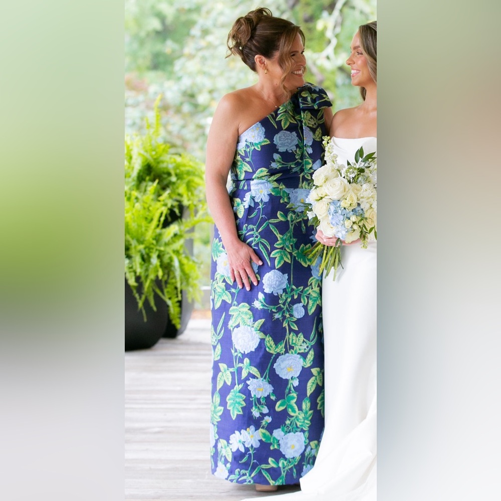 Lulakate Dress
